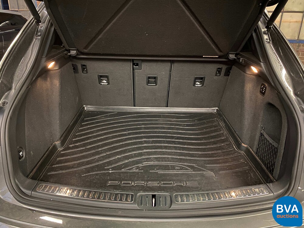 Porsche Macan S3.0 V6 340 PS 2015.