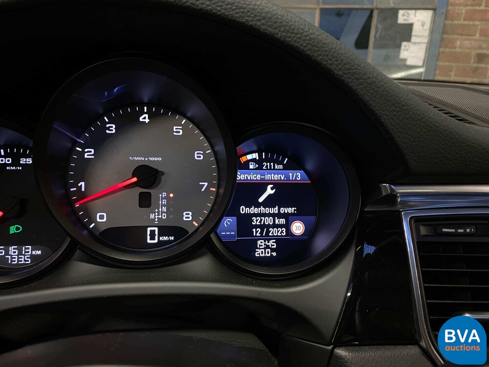 Porsche Macan S3.0 V6 340 PS 2015.