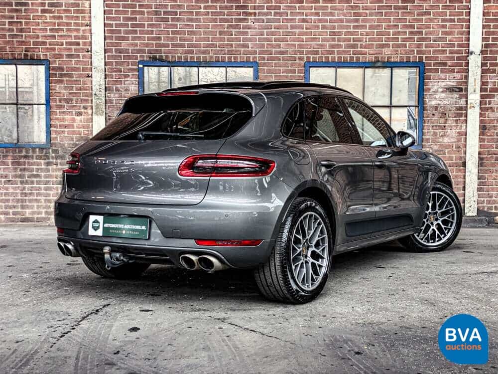 Porsche Macan S3.0 V6 340 PS 2015.