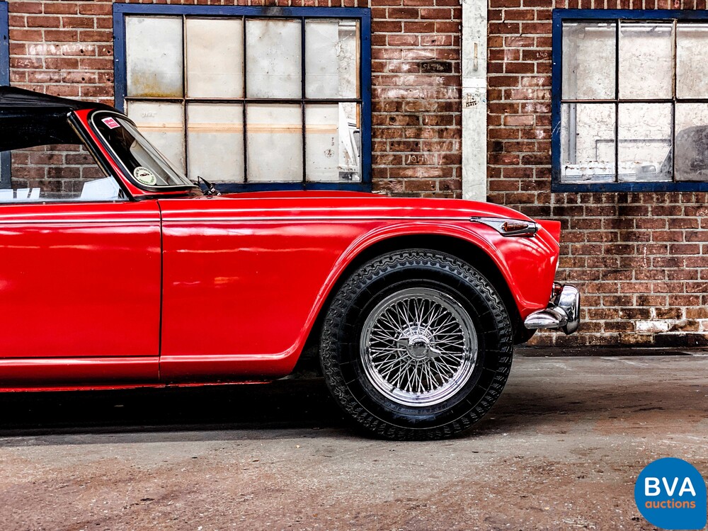 Triumph TR4A2.1A TR4 Cabrio -Org.NL-1966, 49-21-BX.