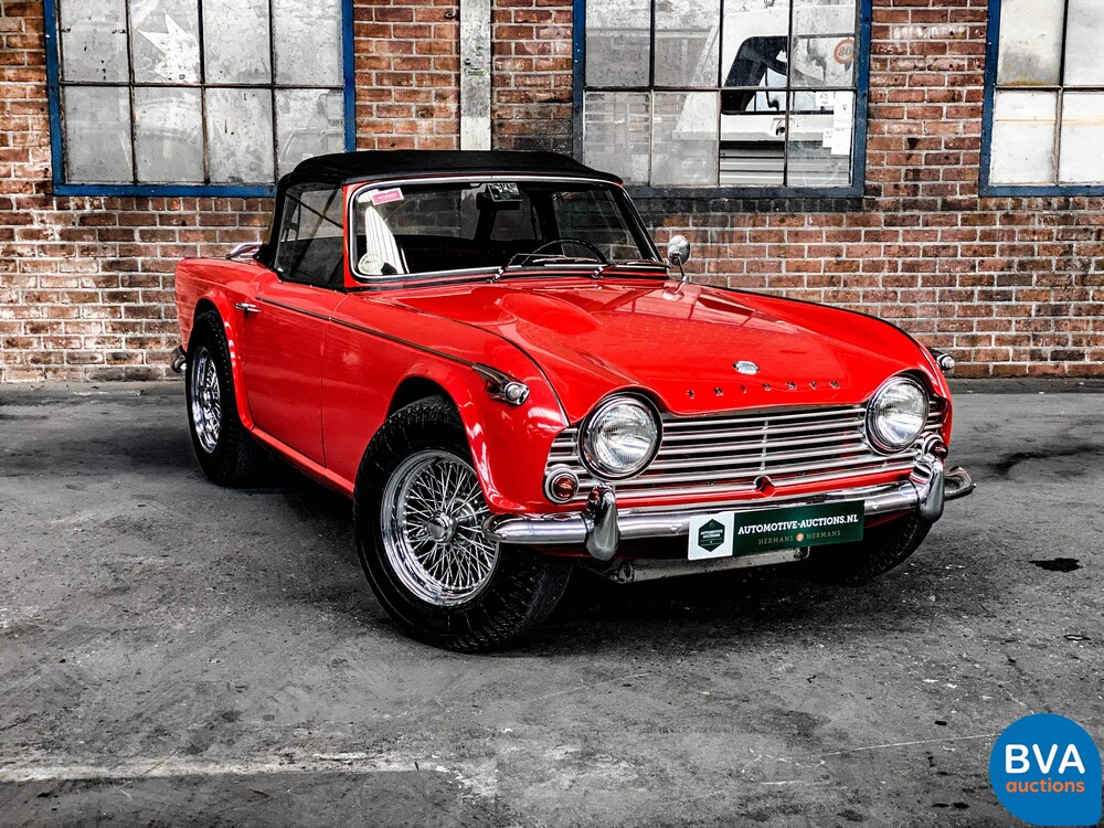 Triumph TR4A2.1A TR4 Cabrio -Org.NL-1966, 49-21-BX.