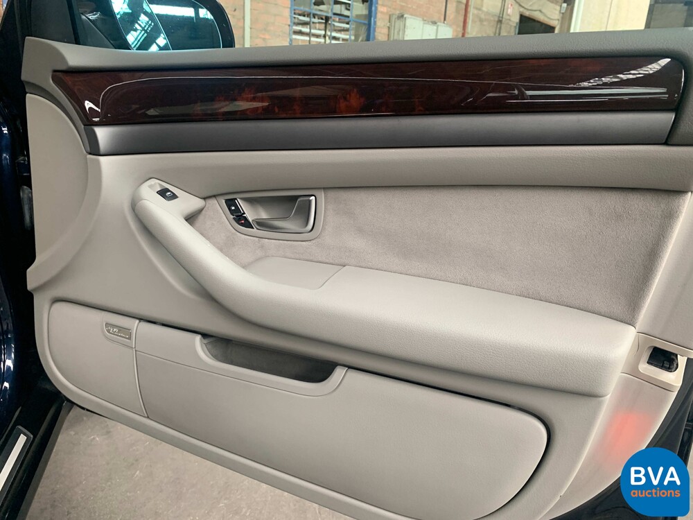 Audi A8 3.7 Quattro Exclusive 280 PS 2003, SB-104-T.