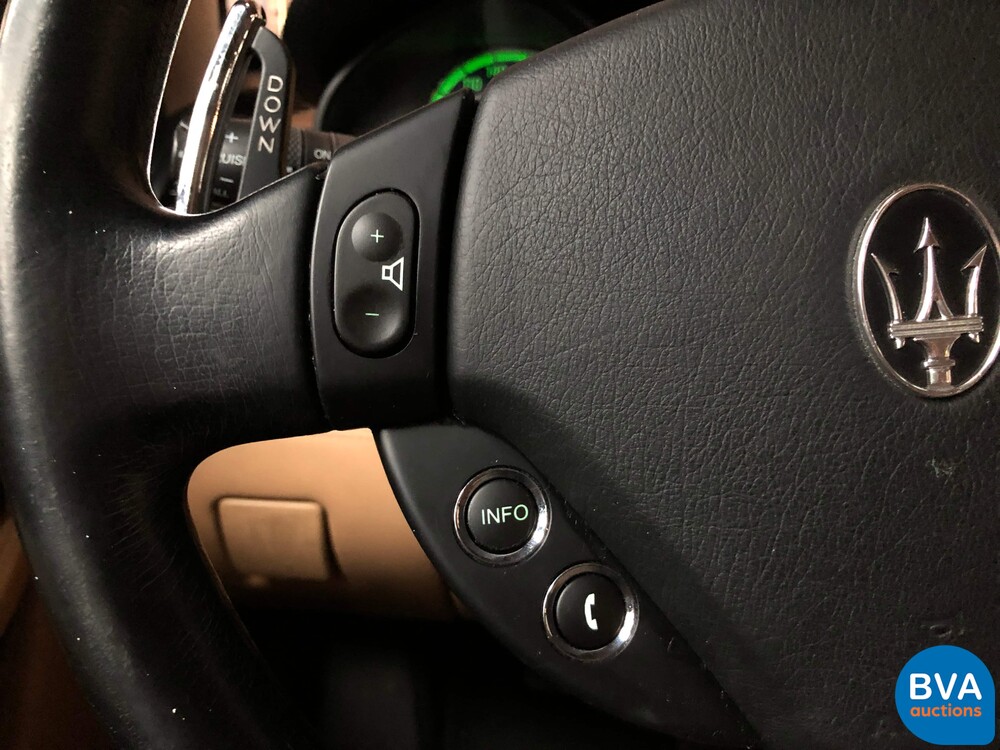 Maserati Quattroporte 4.2 V8 Duo Select 401pk 2005 YOUNGTIMER, 86-ZJF-4.