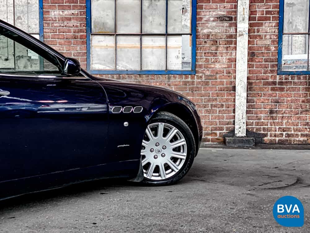 Maserati Quattroporte 4.2 V8 Duo Select 401pk 2005 YOUNGTIMER, 86-ZJF-4.
