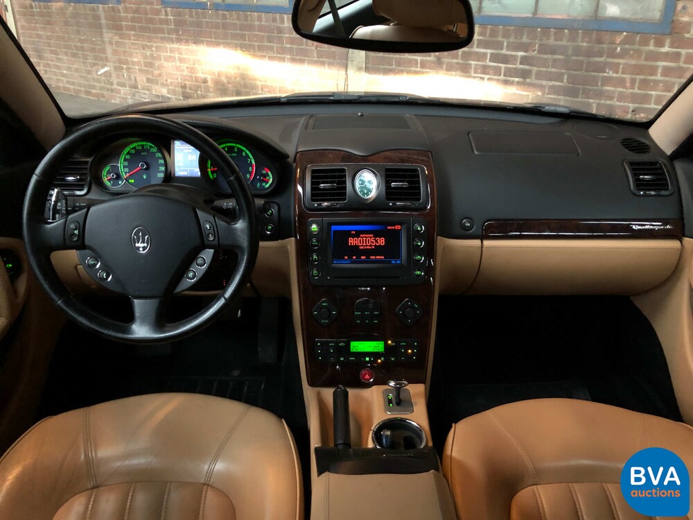 Maserati Quattroporte 4.2 V8 Duo Select 401pk 2005 YOUNGTIMER, 86-ZJF-4.