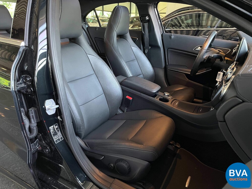 Mercedes-Benz A180 AMG Benzin Automatik 122PS A-Klasse 2012 NW-Modell.