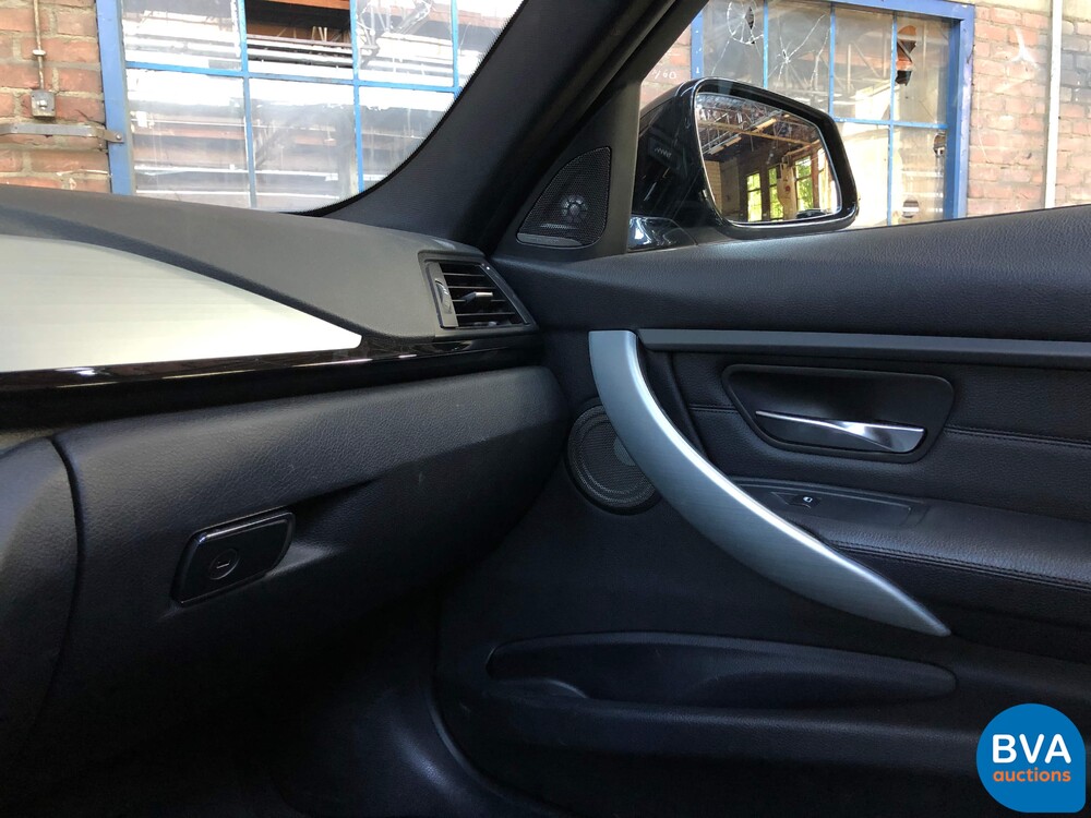 Alpina BMW B3 BiTurbo Touring Allrad 409pk 2013, JZ-235-B.