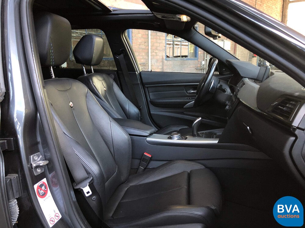 Alpina BMW B3 BiTurbo Touring Allrad 409pk 2013, JZ-235-B.