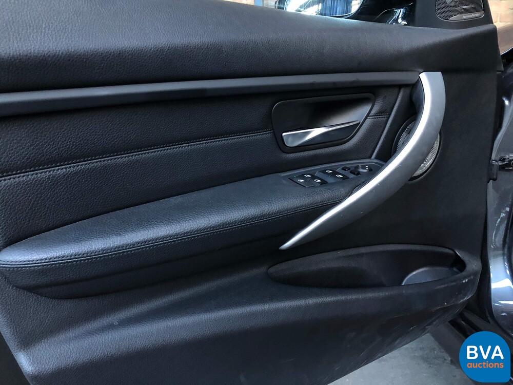 Alpina BMW B3 BiTurbo Touring Allrad 409pk 2013, JZ-235-B.