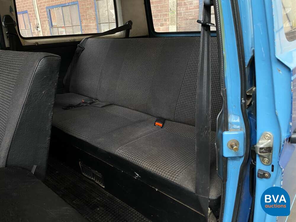Volkswagen T3 Caravelle 4WD Syncro GL Transporter 75PS 1986.