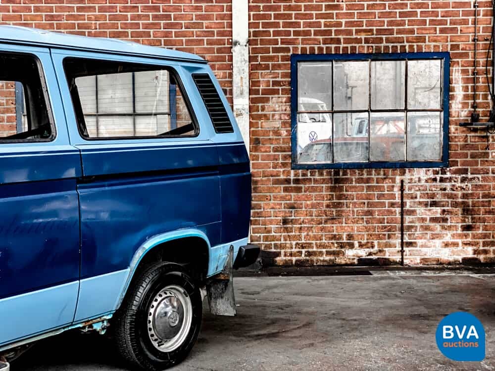 Volkswagen T3 Caravelle 4WD Syncro GL Transporter 75PS 1986.