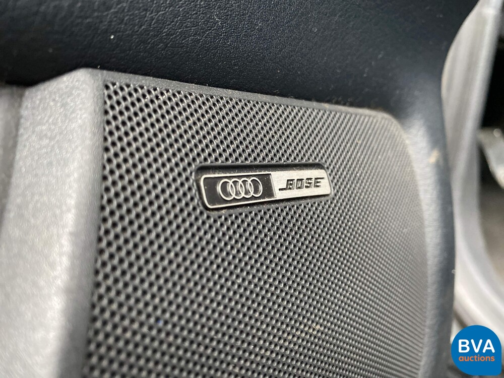 Audi S4 2.7 V6 Quattro Biturbo 265 PS 2002.