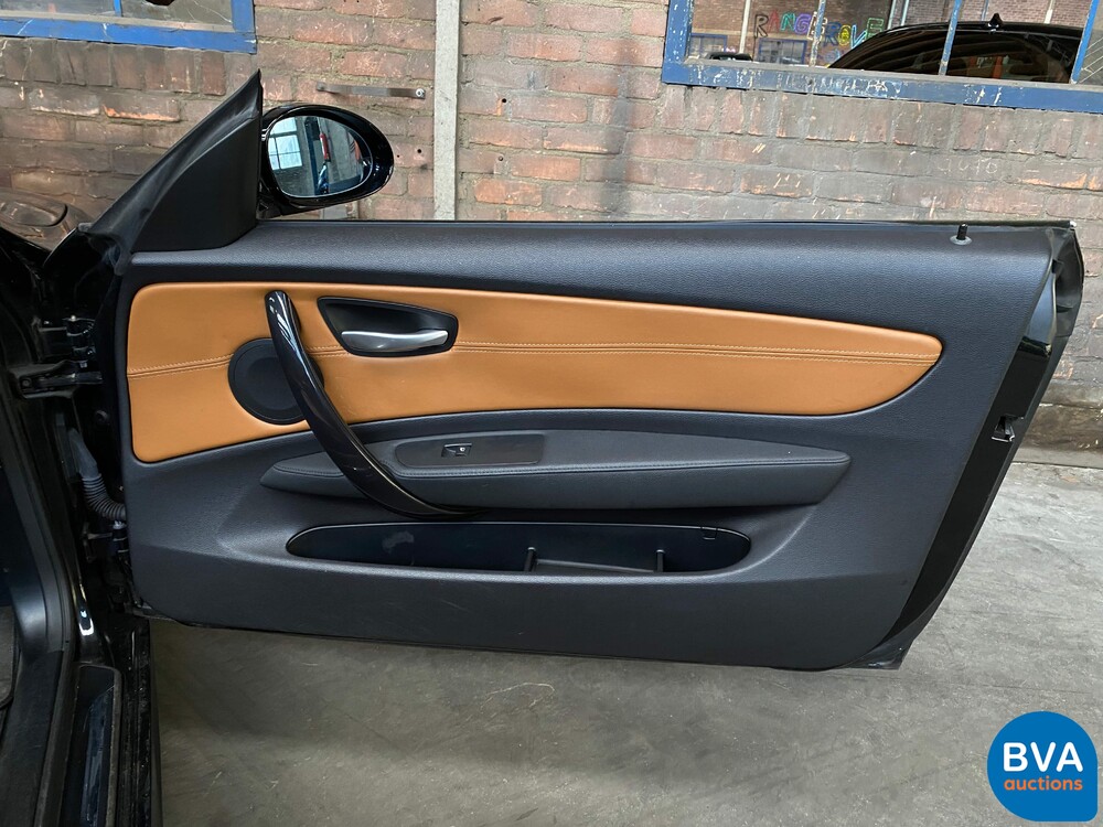 BMW 120i High Executive 1er Cabrio 170PS 2008 -Org. NL-, 35-GSH-3.