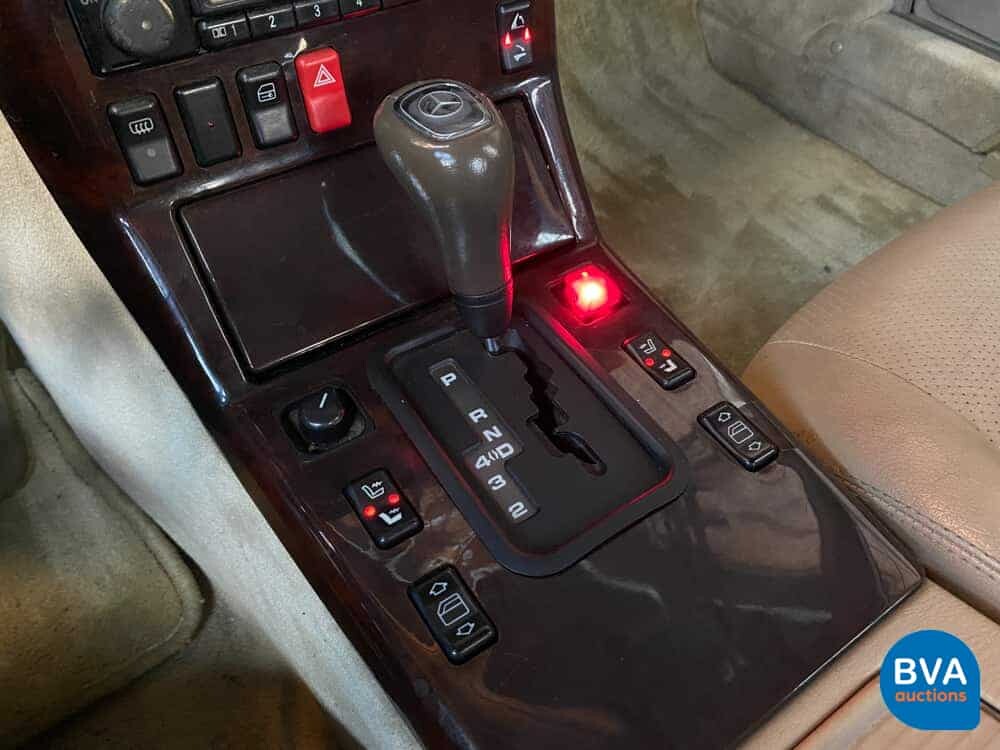 Mercedes-Benz SL320 R129 231pk SL-Klasse Roadster 1996, L-273-VJ.