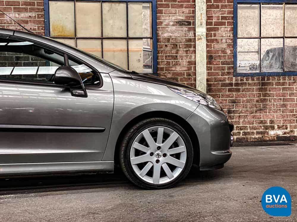 Peugeot 207 CC1.6 T Féline 150pk 2007 -Original NL-, 99-XH-KS.
