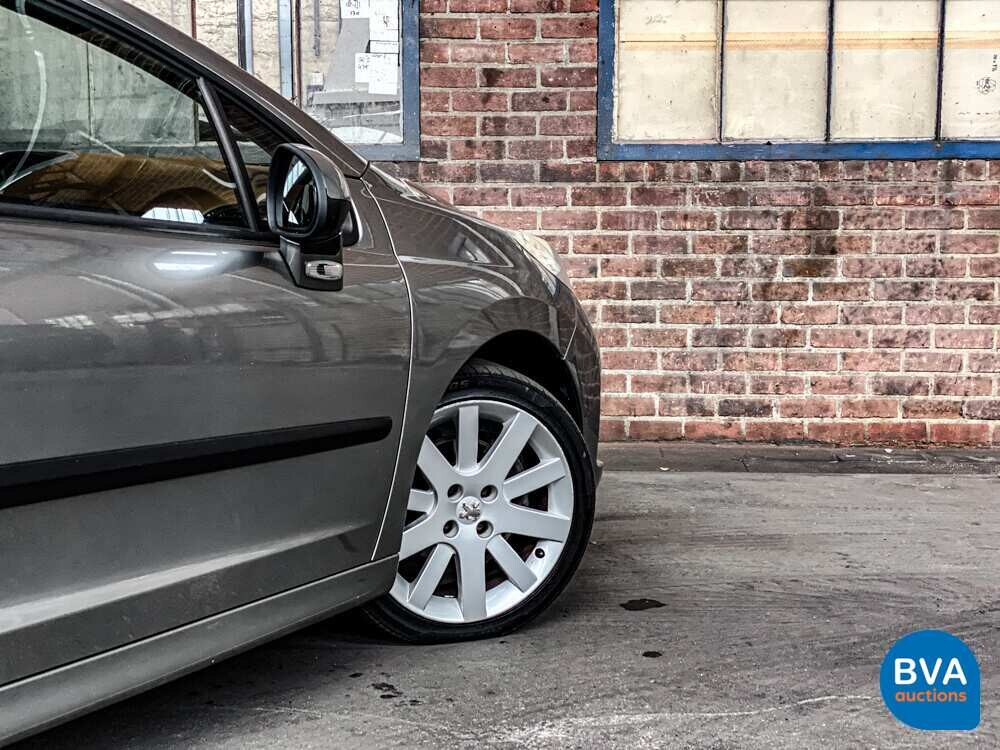 Peugeot 207 CC1.6 T Féline 150pk 2007 -Original NL-, 99-XH-KS.