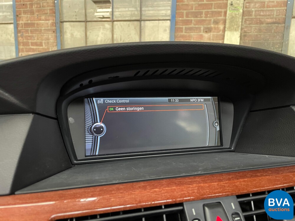 BMW M5 5.0 V10 E60 507pk 5-Serie 2005 -YOUNGTIMER-, J-709-BP.