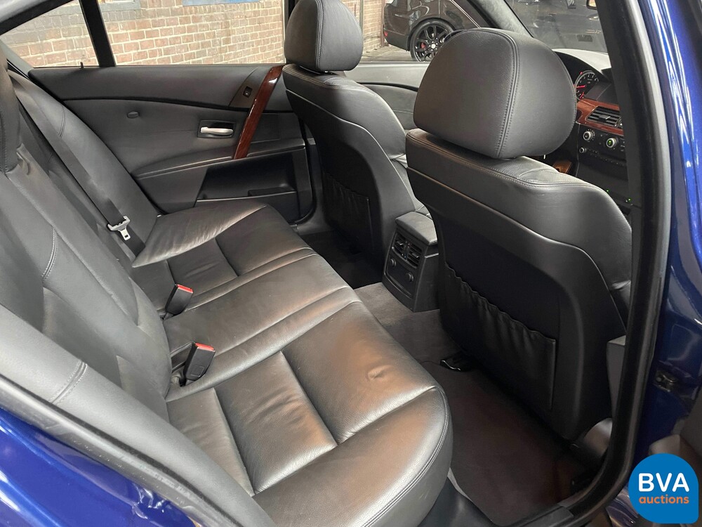 BMW M5 5.0 V10 E60 507pk 5-Serie 2005 -YOUNGTIMER-, J-709-BP.