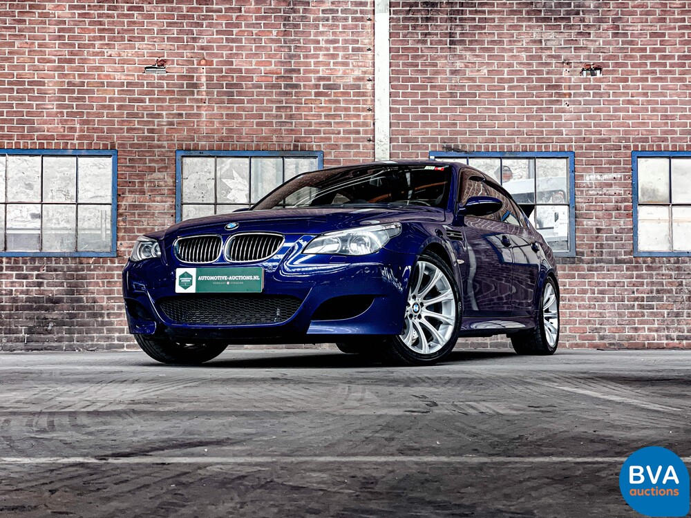 BMW M5 5.0 V10 E60 507pk 5-Serie 2005 -YOUNGTIMER-, J-709-BP.