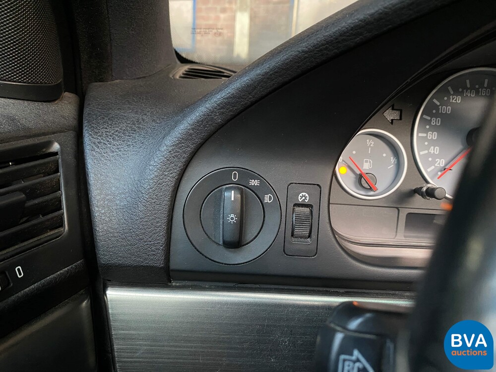 BMW M5 E39 Limousine 400PS 5er 2000 -Org. Niederländisch, 99-DZ-VZ.
