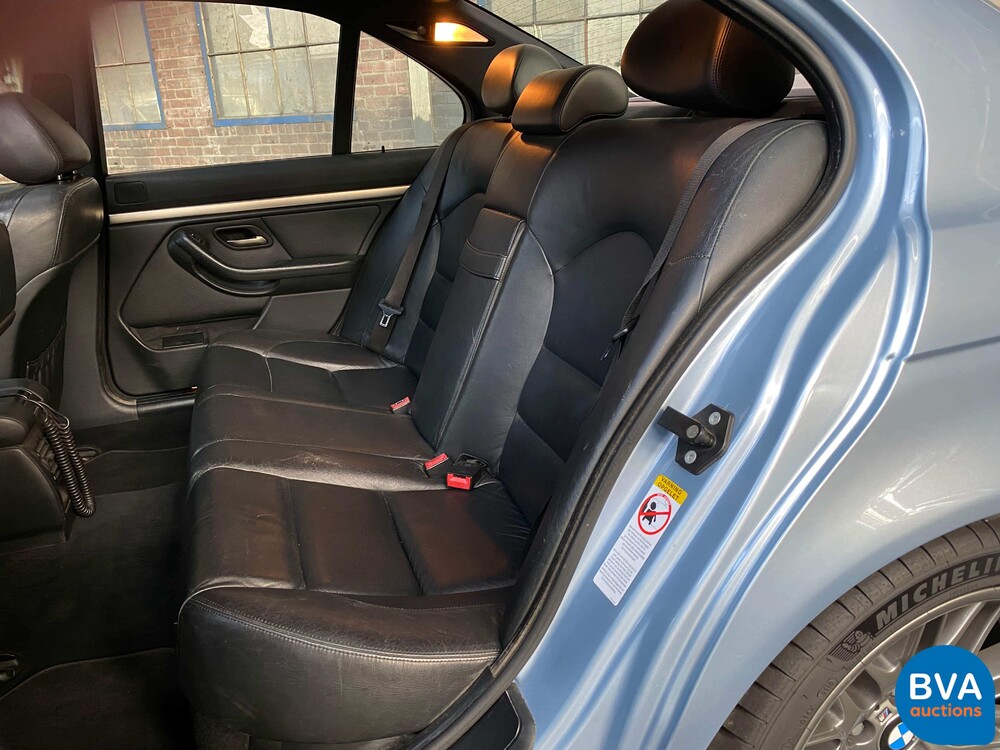 BMW M5 E39 Limousine 400PS 5er 2000 -Org. Niederländisch, 99-DZ-VZ.