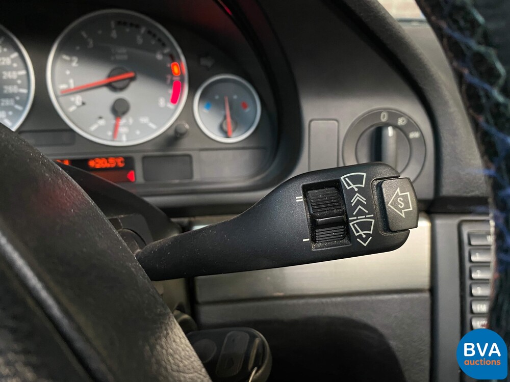 BMW M5 E39 Limousine 400PS 5er 2000 -Org. Niederländisch, 99-DZ-VZ.