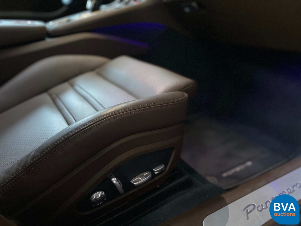 Porsche Panamera2.9 V6 Bi-Turbo Plug-In Hybrid PDK 462pk Sport-Chrono 2018.