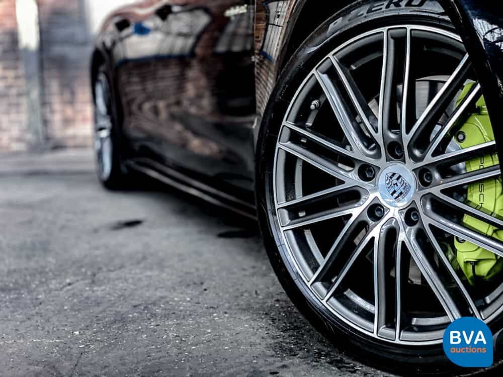 Porsche Panamera2.9 V6 Bi-Turbo Plug-In Hybrid PDK 462pk Sport-Chrono 2018.