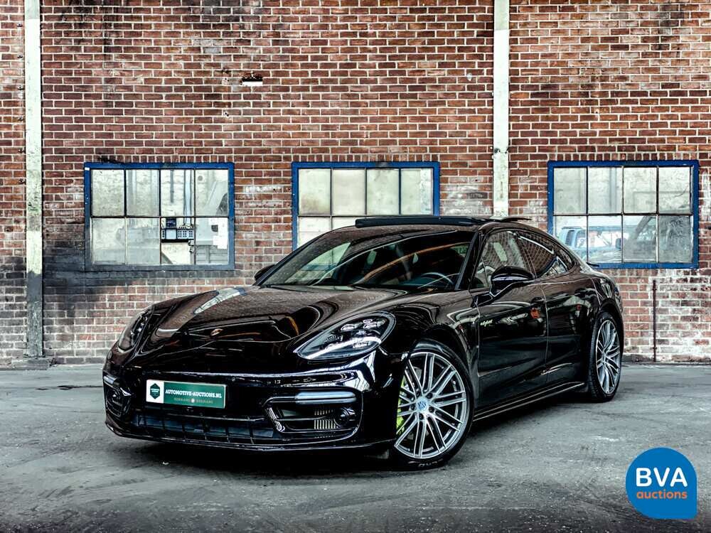 Porsche Panamera2.9 V6 Bi-Turbo Plug-In Hybrid PDK 462pk Sport-Chrono 2018.