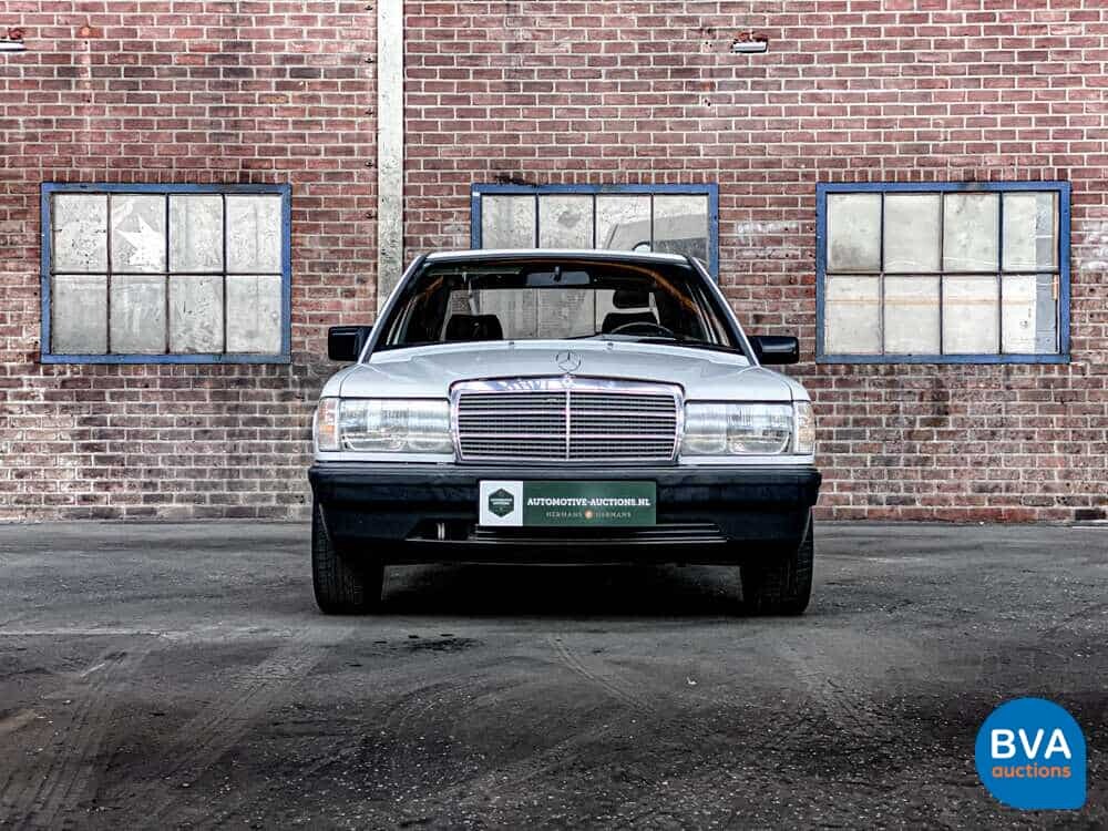 Mercedes-Benz 190E 102 PS W201 1986, 13-JHX-2.
