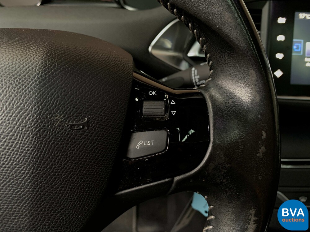 Peugeot 308 SW1.6 BlueHDI Blue Lease Executive 120 PS 2015 -Org. NL-, HP-621-B.