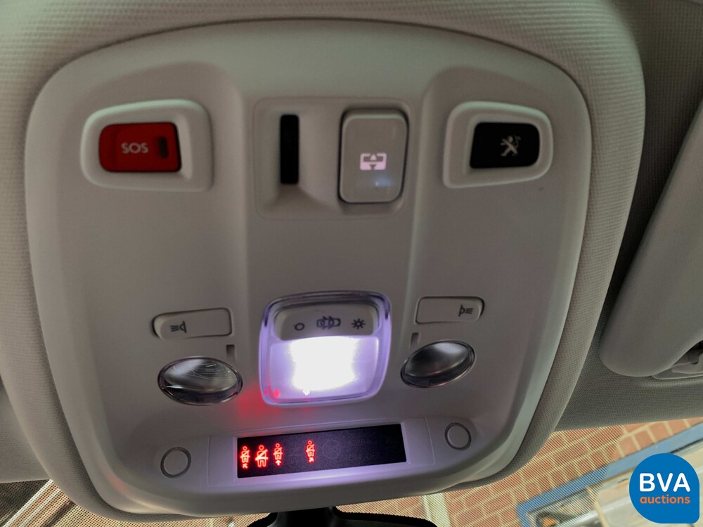 Peugeot 308 SW1.6 BlueHDI Blue Lease Executive 120 PS 2015 -Org. NL-, HP-621-B.