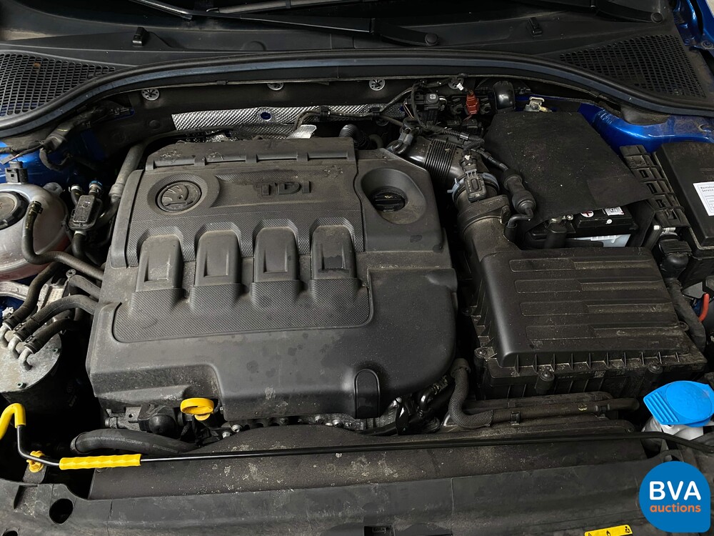 Skoda Octavia Kombi 1.6 TDI Greentech Style Business 116pk 2017 -Org NL-, PG-733-H.