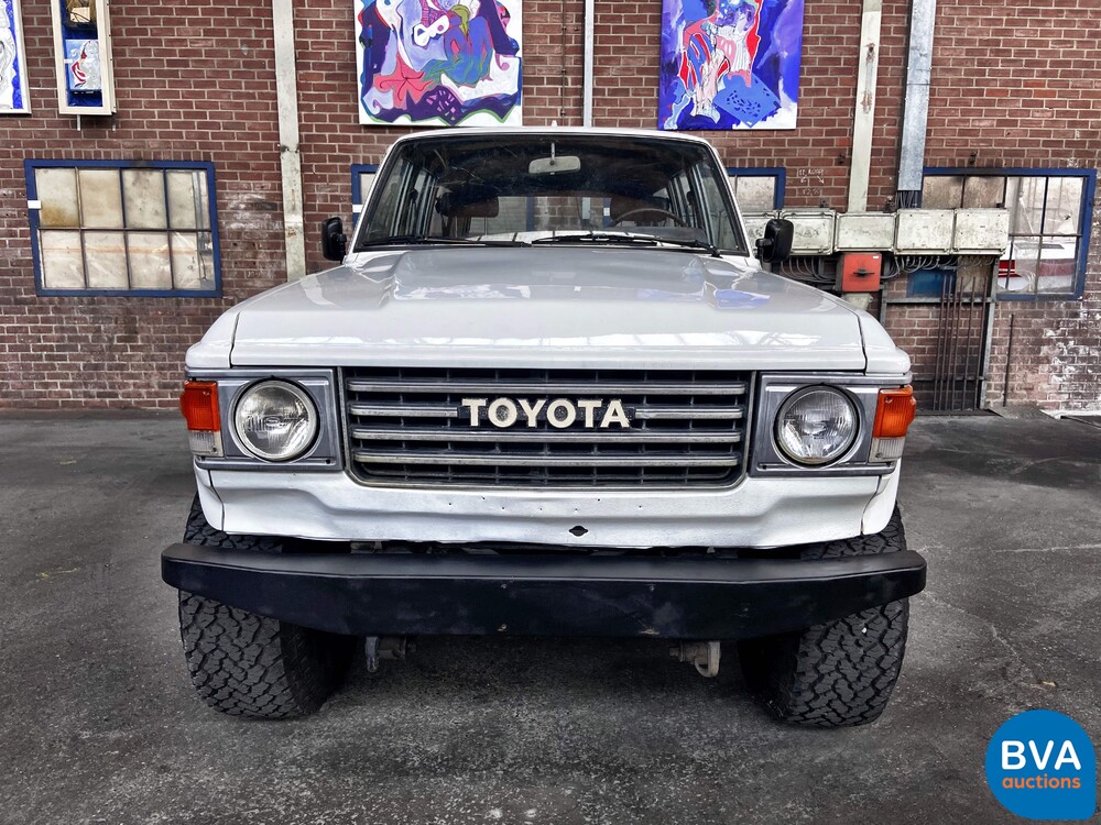 Toyota Landcruiser FJ60 2F 135 PS 1982.