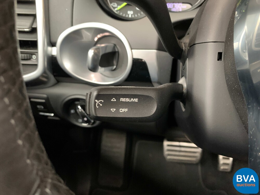 Porsche Cayenne S E-Hybrid 3.0 Sportchrono 416pk 2015 -Org NL-, HV-422-F.