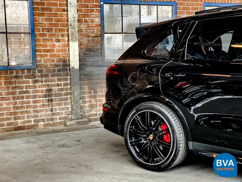 Porsche Cayenne S E-Hybrid 3.0 Sportchrono 416pk 2015 -Org NL-, HV-422-F.