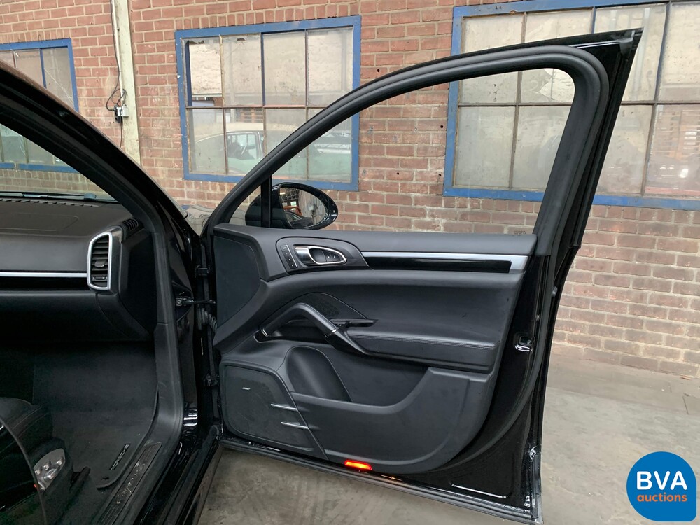 Porsche Cayenne S E-Hybrid 3.0 Sportchrono 416pk 2015 -Org NL-, HV-422-F.