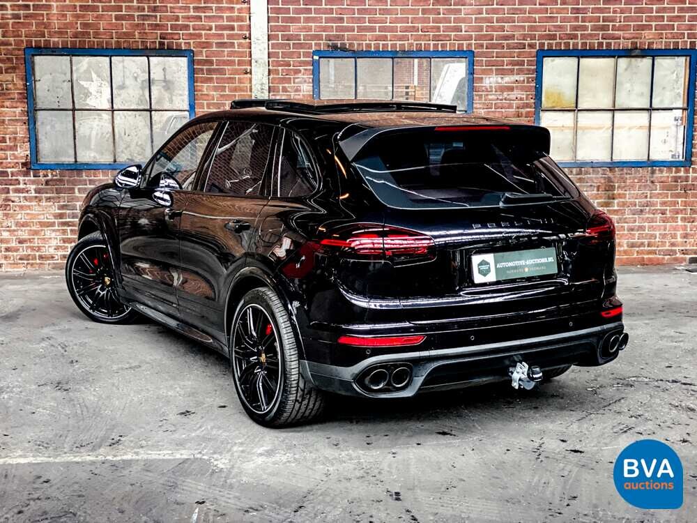 Porsche Cayenne S E-Hybrid 3.0 Sportchrono 416pk 2015 -Org NL-, HV-422-F.