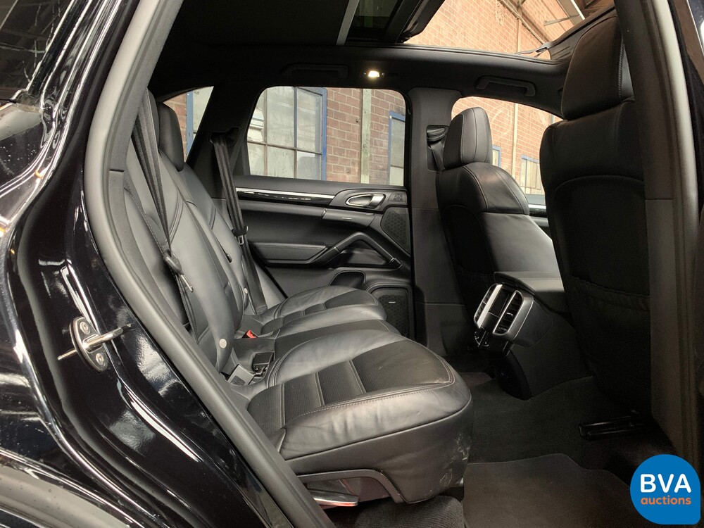 Porsche Cayenne S E-Hybrid 3.0 Sportchrono 416pk 2015 -Org NL-, HV-422-F.