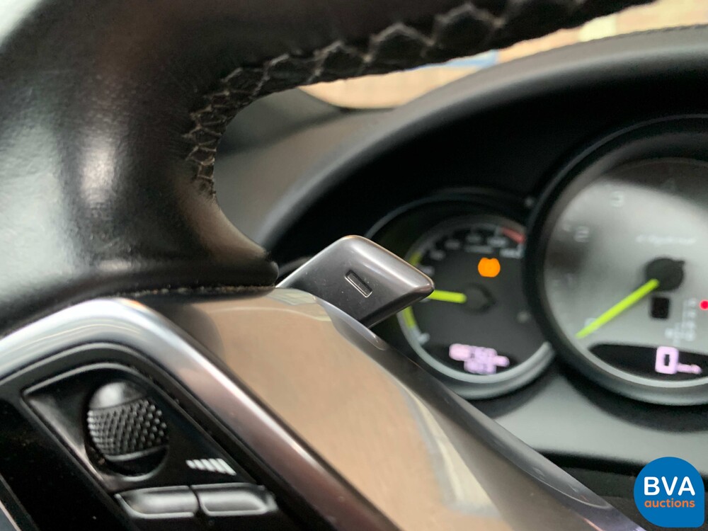 Porsche Cayenne S E-Hybrid 3.0 Sportchrono 416pk 2015 -Org NL-, HV-422-F.