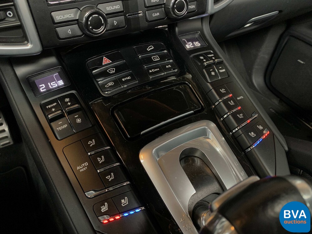 Porsche Cayenne S E-Hybrid 3.0 Sportchrono 416pk 2015 -Org NL-, HV-422-F.