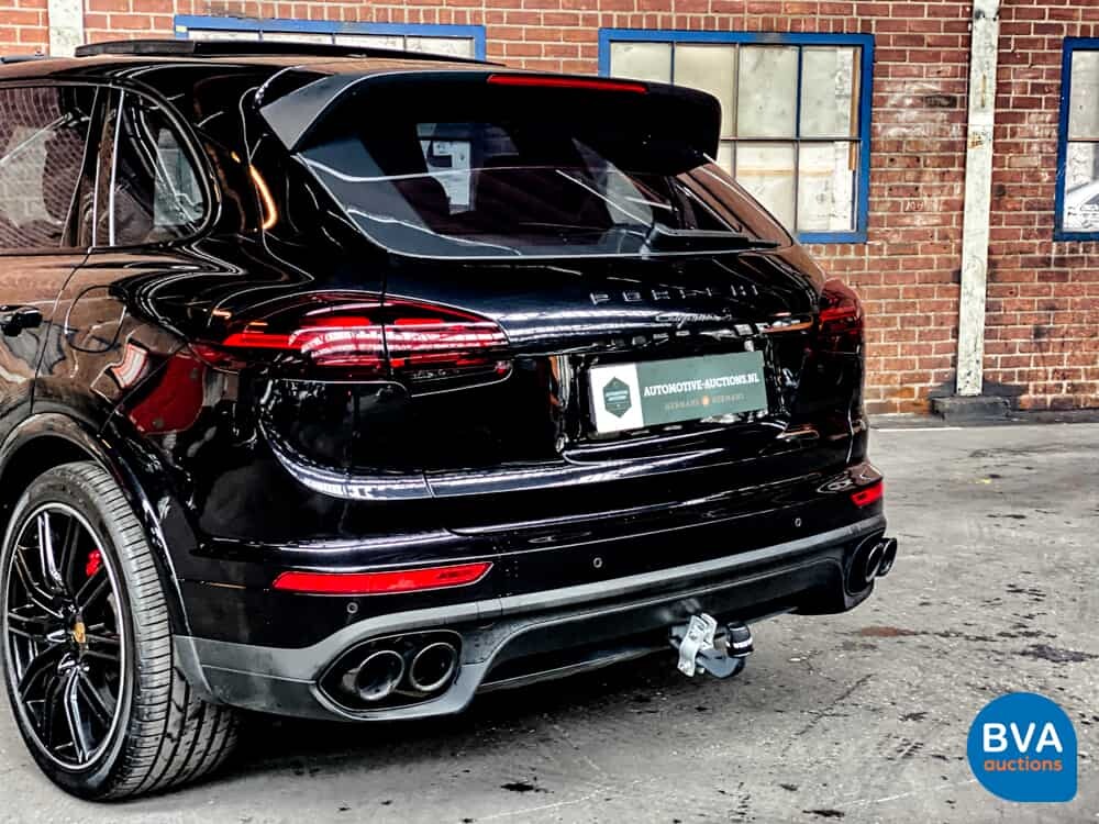 Porsche Cayenne S E-Hybrid 3.0 Sportchrono 416pk 2015 -Org NL-, HV-422-F.