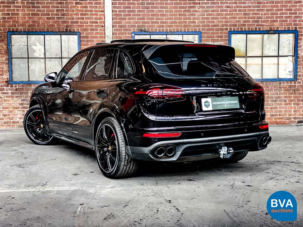 Porsche Cayenne S E-Hybrid 3.0 Sportchrono 416pk 2015 -Org NL-, HV-422-F.