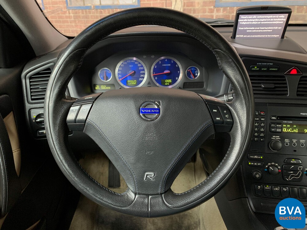 Volvo S60R2.5 AWD 299 PS 2005 -Org NL-, 22-RF-SH.