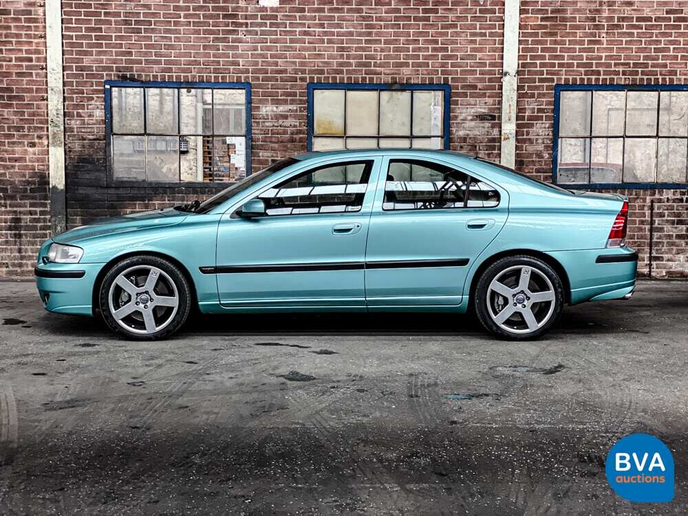 Volvo S60R2.5 AWD 299 PS 2005 -Org NL-, 22-RF-SH.