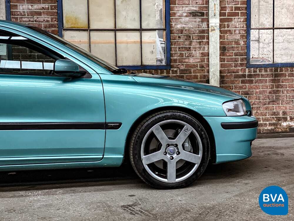 Volvo S60R2.5 AWD 299 PS 2005 -Org NL-, 22-RF-SH.