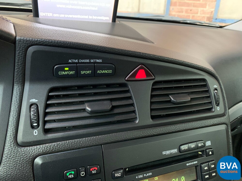 Volvo S60R2.5 AWD 299 PS 2005 -Org NL-, 22-RF-SH.