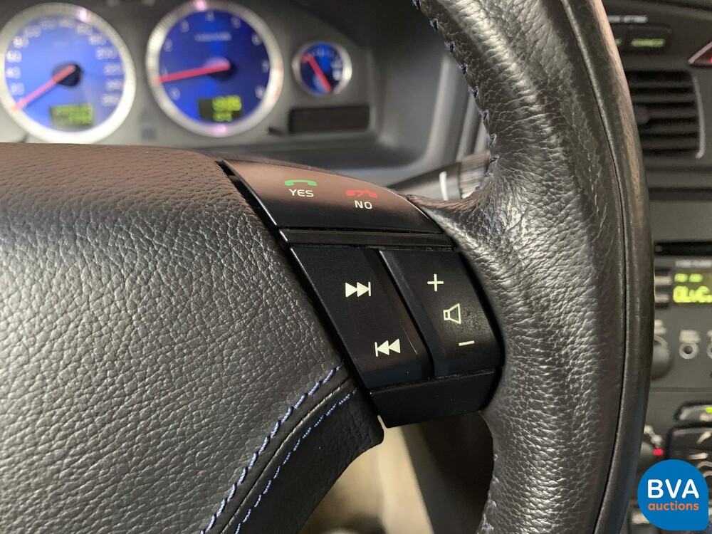 Volvo S60R2.5 AWD 299 PS 2005 -Org NL-, 22-RF-SH.