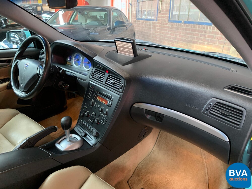 Volvo S60R2.5 AWD 299 PS 2005 -Org NL-, 22-RF-SH.
