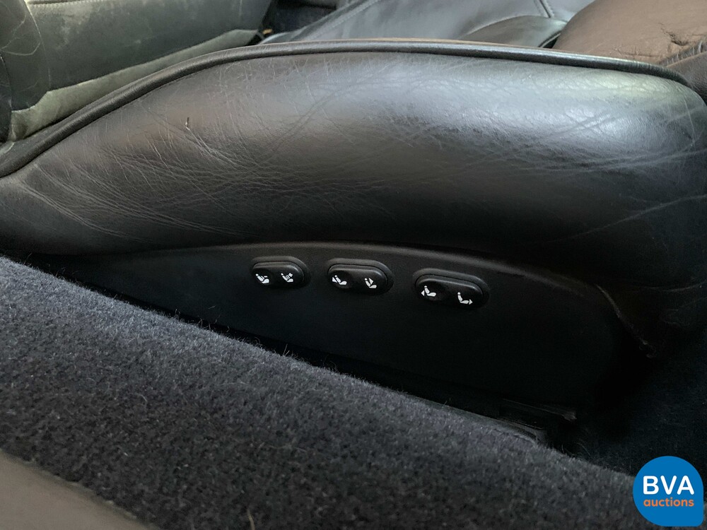 Aston Martin DB7 5.9 V12 Vantage Cabriolet 420 PS 2002.